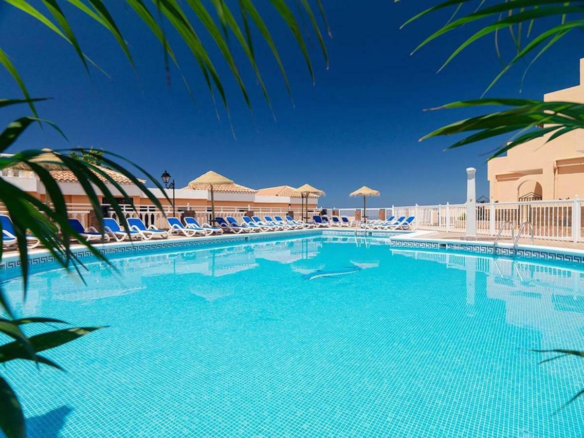 Golden Paradise Seaview Адехе Экстерьер фото